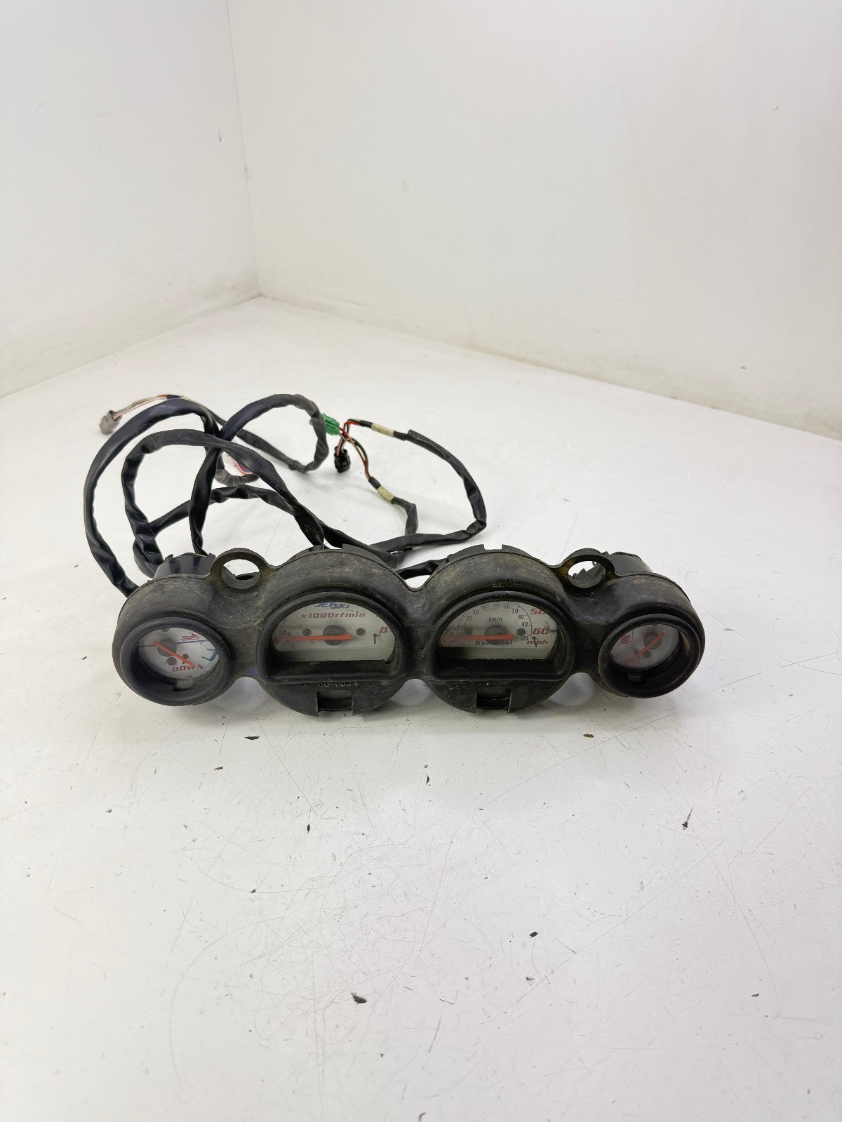 Kawasaki ZXI 900 1100 1995–2003 Gauge Cluster Assembly 92160-3834